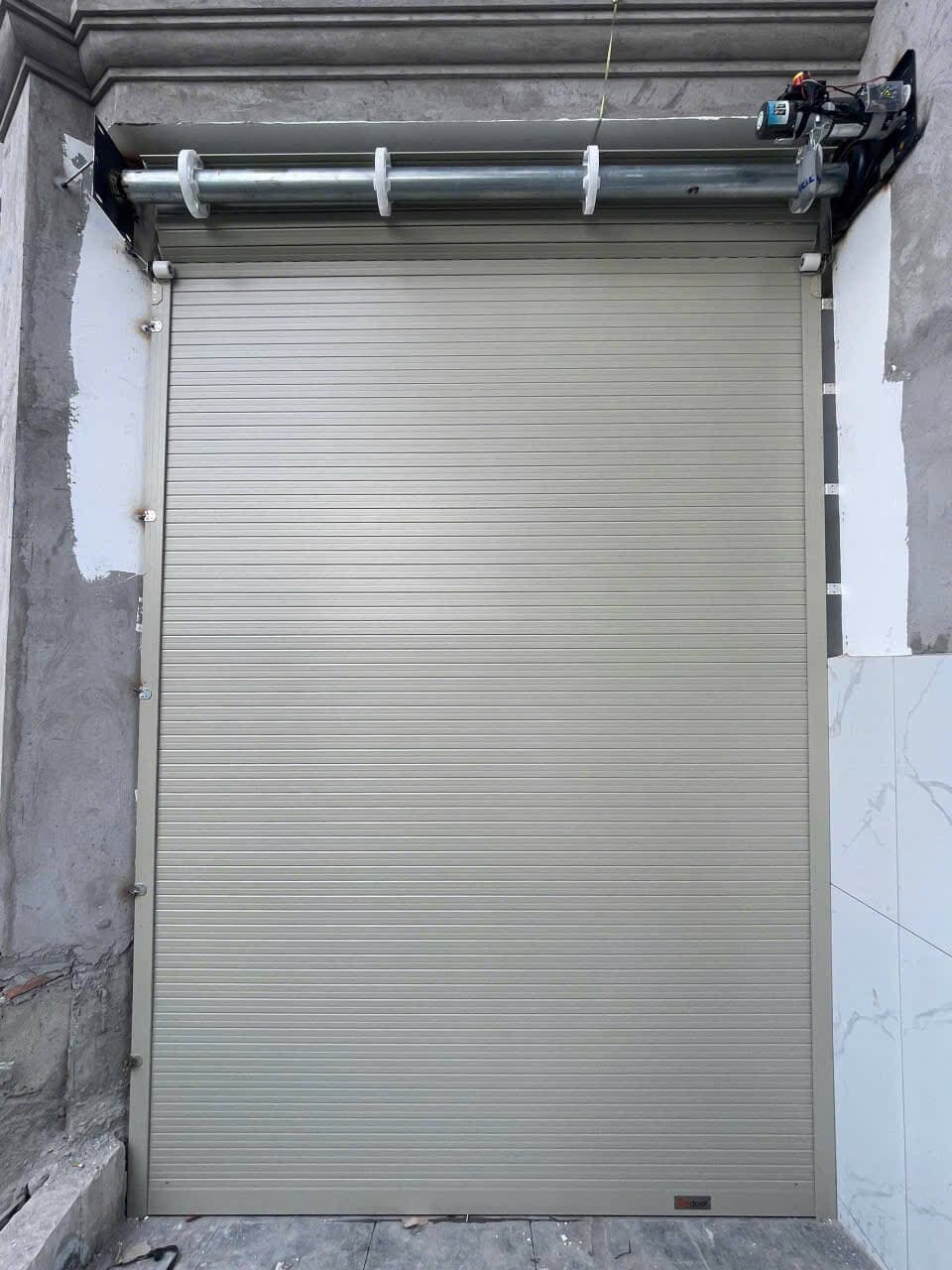 Lắp đặt cửa cuốn chuyên nghiệp